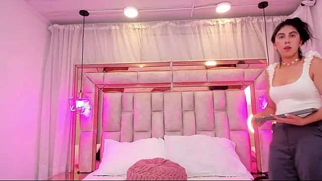 Lily_Grey's cam snapshot