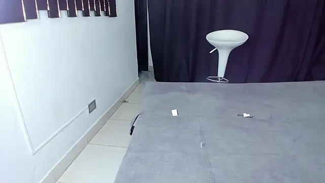 golden_girl_house live sex cam