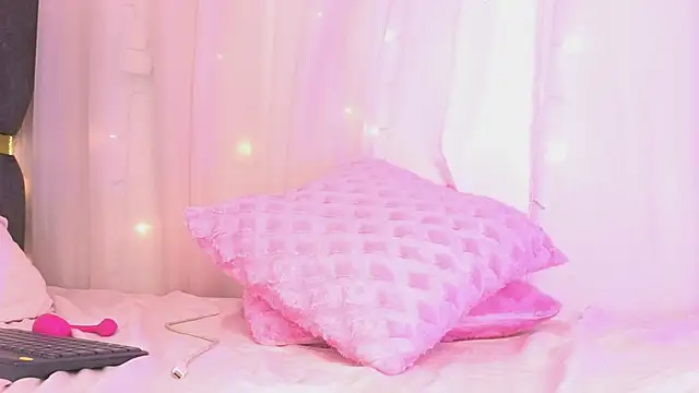 anitaglow's cam snapshot