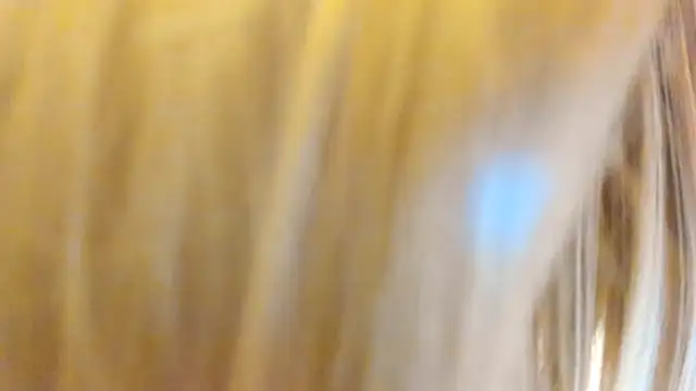 Politeeliza's cam snapshot