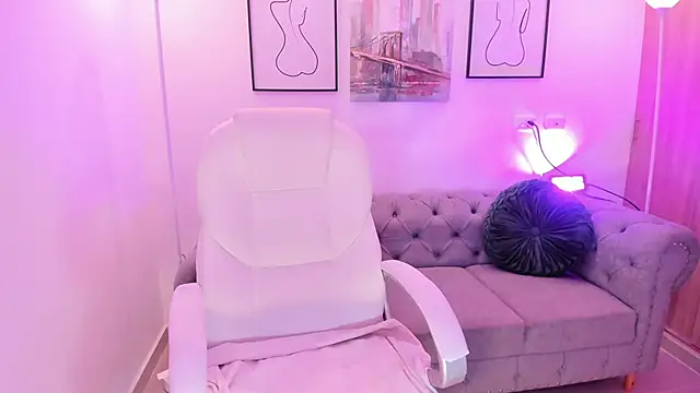 Kristen_Rousse's cam snapshot