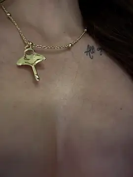 Anita-vega live sex cam