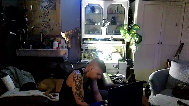 BIG_CHOPPA_747 live sex cam