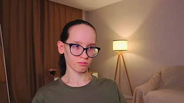 BettyBrowni live sex cam