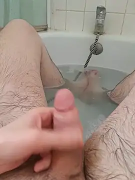 80julien live sex cam