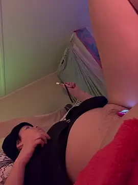 CUMFOREVERY1nTitTiES2's cam snapshot