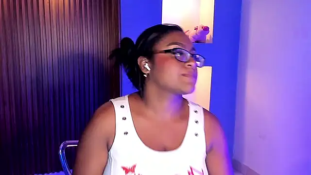 BlakmillerrGilson's cam snapshot