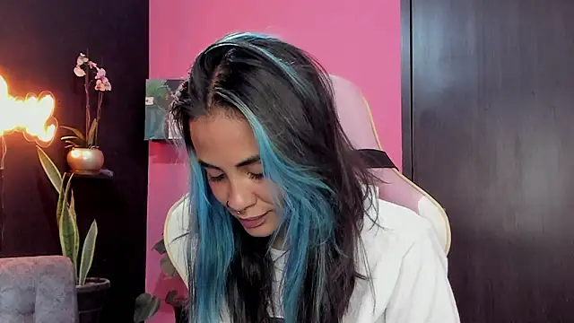 azula_lillet's cam snapshot