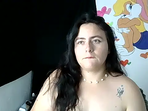 Emacollins_'s cam snapshot