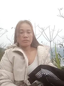 cutebobi's cam snapshot