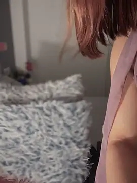 Doulyyys_Secret01's cam snapshot