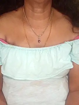 Maya_kannada's cam snapshot