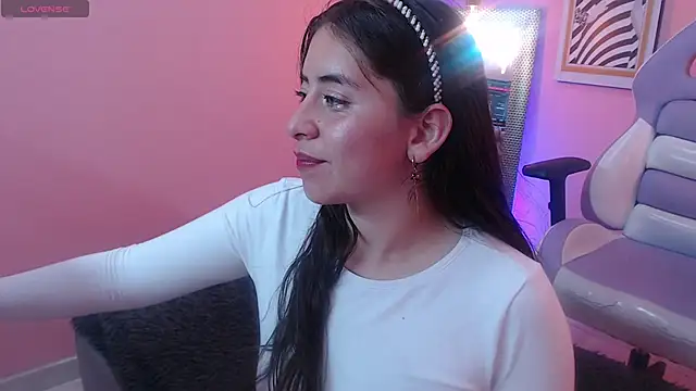 Keila_x_'s cam snapshot