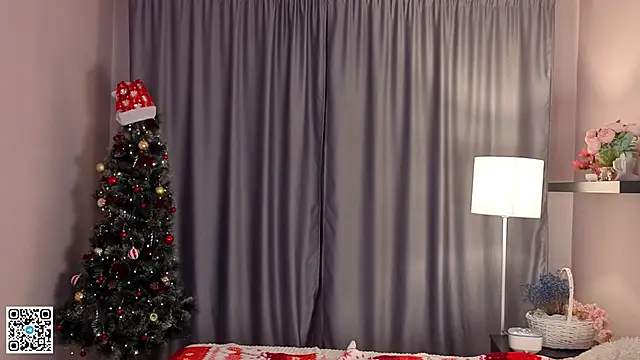 LatrinaNivala's cam snapshot