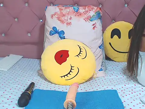 sharonbrown28's cam snapshot