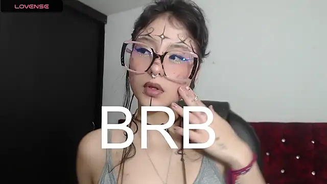 Lia_Carter_'s cam snapshot