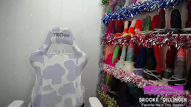 BrookeDillinger's cam snapshot