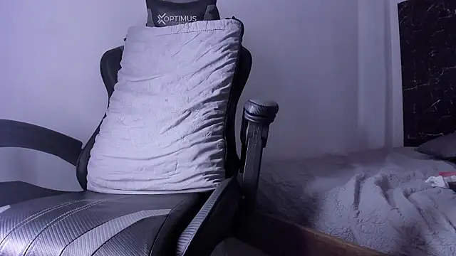 Alicia-93's cam snapshot