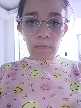 VELVETKISS-'s cam snapshot