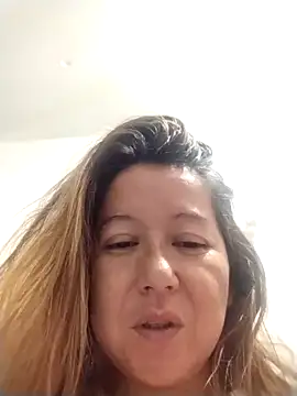 big_tits_horny's cam snapshot