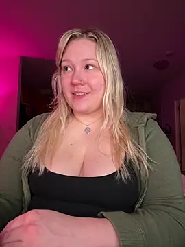 PiggyRose live sex cam