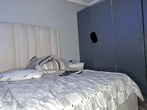 Pearl_00 live sex cam