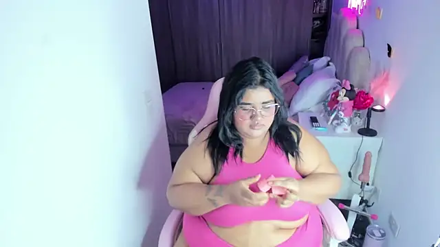 NaomiAsha's cam snapshot