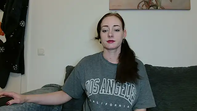 Jasmin-White live sex cam