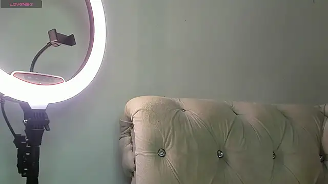 Makonneen live sex cam