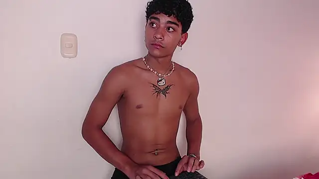 Mike_thomsonn live sex cam