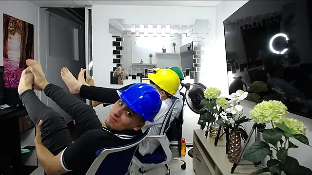 connor_lenoxx's cam snapshot