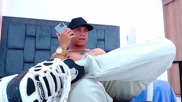 david_santos16's cam snapshot