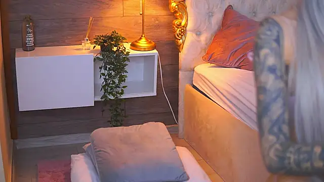 Juicy_Jessye live sex cam