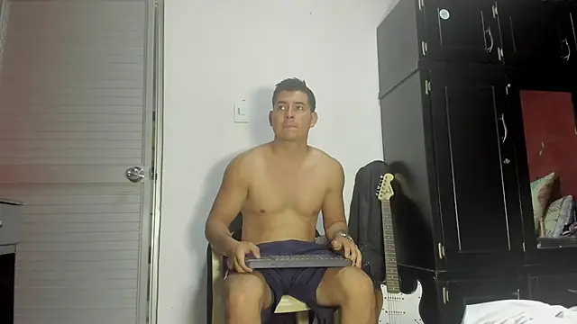 VincentSavage live sex cam