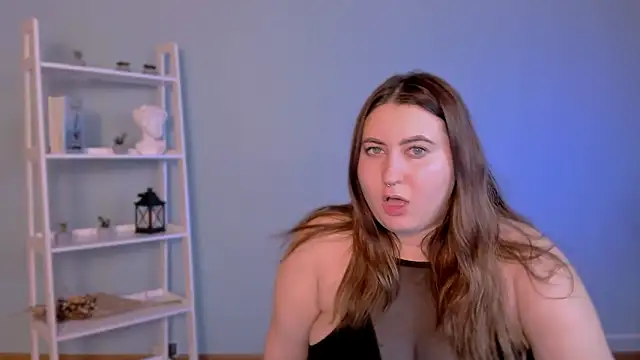 aiva_velvet's cam snapshot