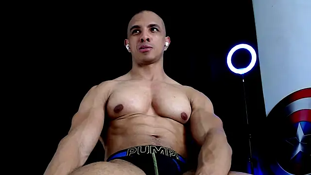 Antonywebb94 live sex cam