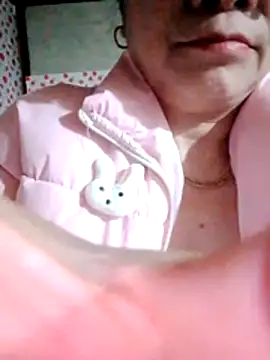 small-house123 live sex cam