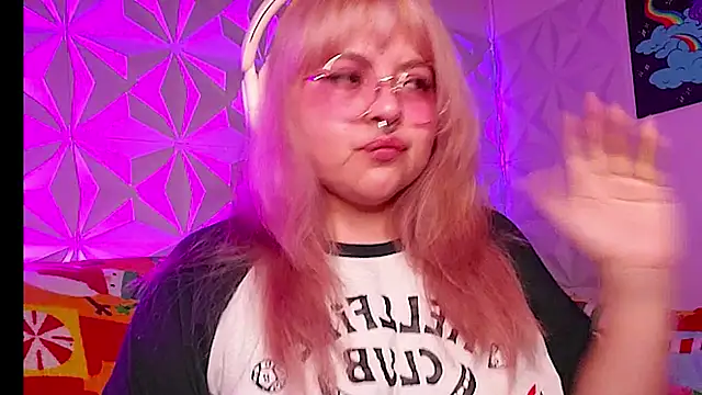 Satyn_doll live sex cam