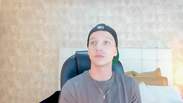 angelcortes's cam snapshot