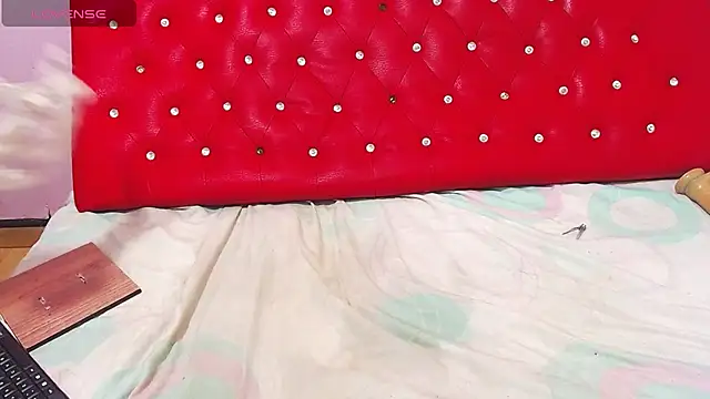 wonderfuldiana live sex cam