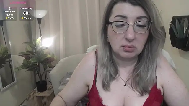 KKMimiKK's cam snapshot