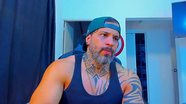 JoshRigby live sex cam