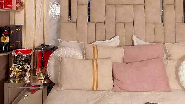 emilyoliver's cam snapshot