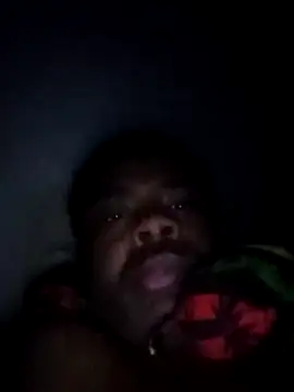 SLOWSTRO's cam snapshot