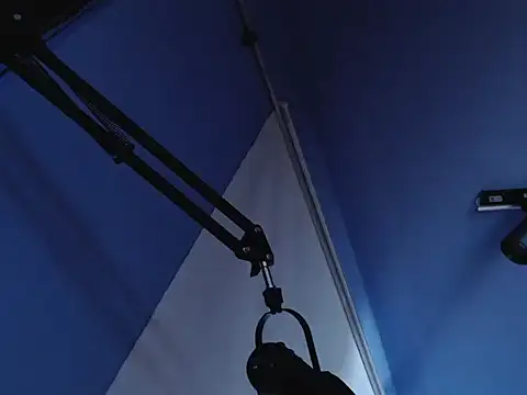 shantall_05's cam snapshot