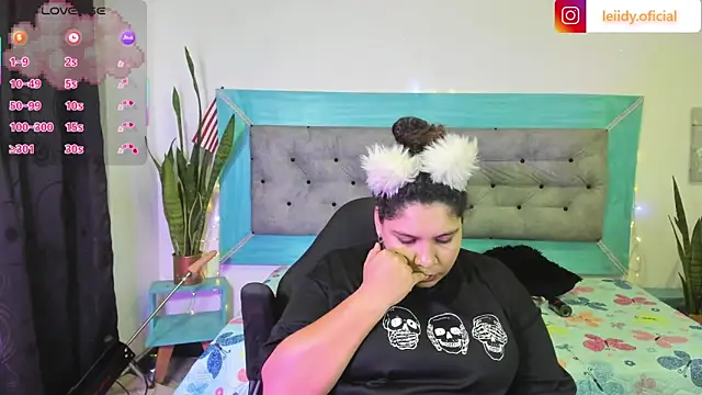 megannn-diamonts's cam snapshot