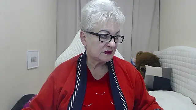 KayleSmoll's cam snapshot