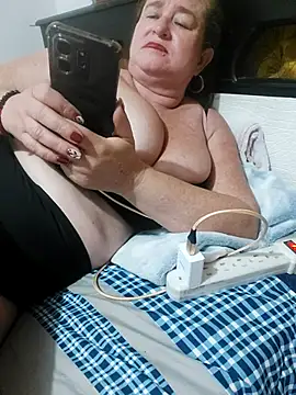 Miss-tetas's cam snapshot