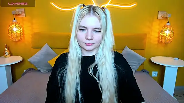 RuthBryant's cam snapshot