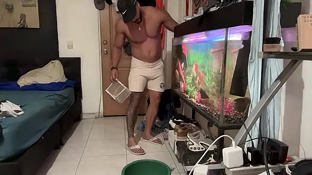 romeolovedark's cam snapshot